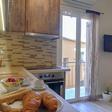 Renas Cosy Apartment Corfu  Bagian luar foto